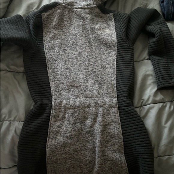 North face jacket - Picture 5 of 6